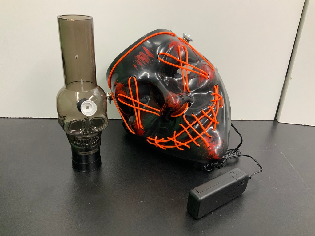 GAS MASK BONG - ELECTRIC